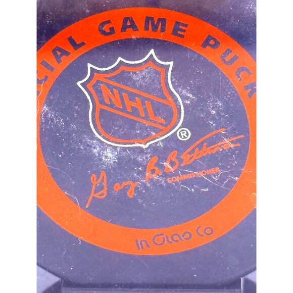 Signed Vitaly Vishnevski Anaheim Mighty Ducks Official Hockey Puck in Silver Ink - Picture 5 of 6